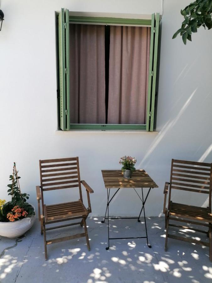 Studios Margaret, Poros Island Poros Town Екстер'єр фото